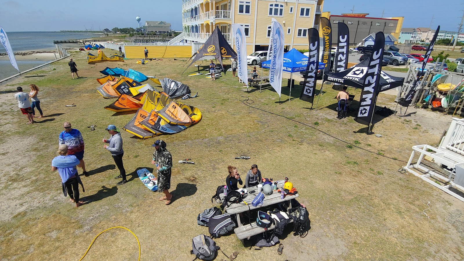 Kitty Hawk Kites Kiteboarding School kitesurfing school in North Carolina — photo 3