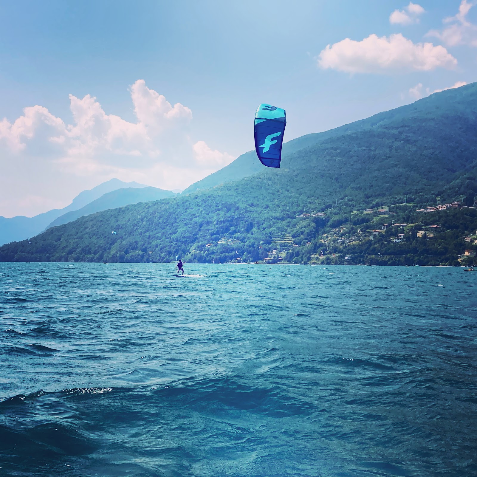 414 Kitesurf School kitesurfing school in lake como