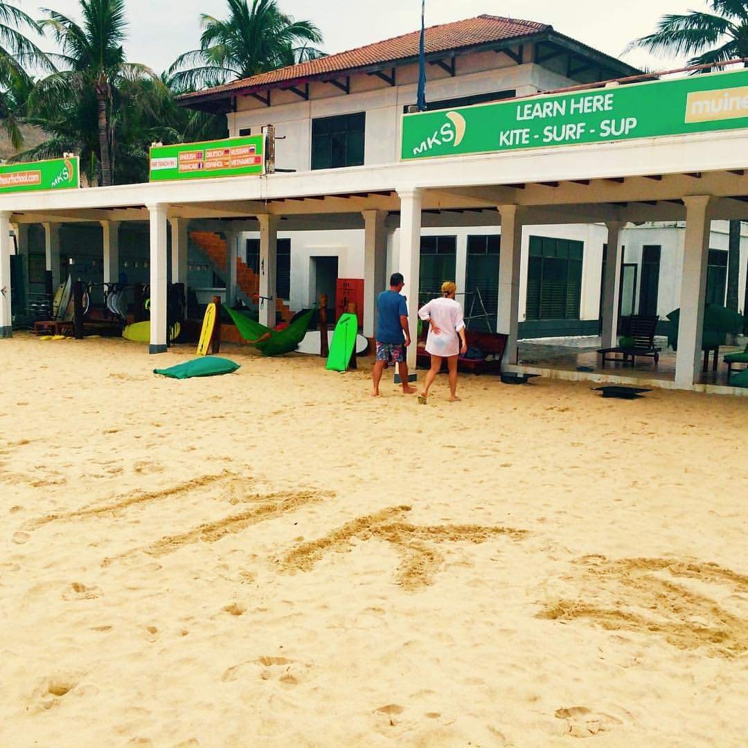Muine Kitesurf School (MKS) kitesurfing school in mui ne
