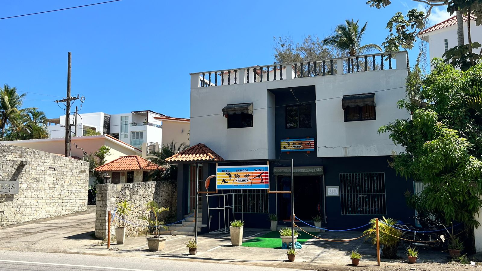PRO KITE CABARETE - KITESURF - WING FOIL SCHOOL kitesurfing school in cabarete