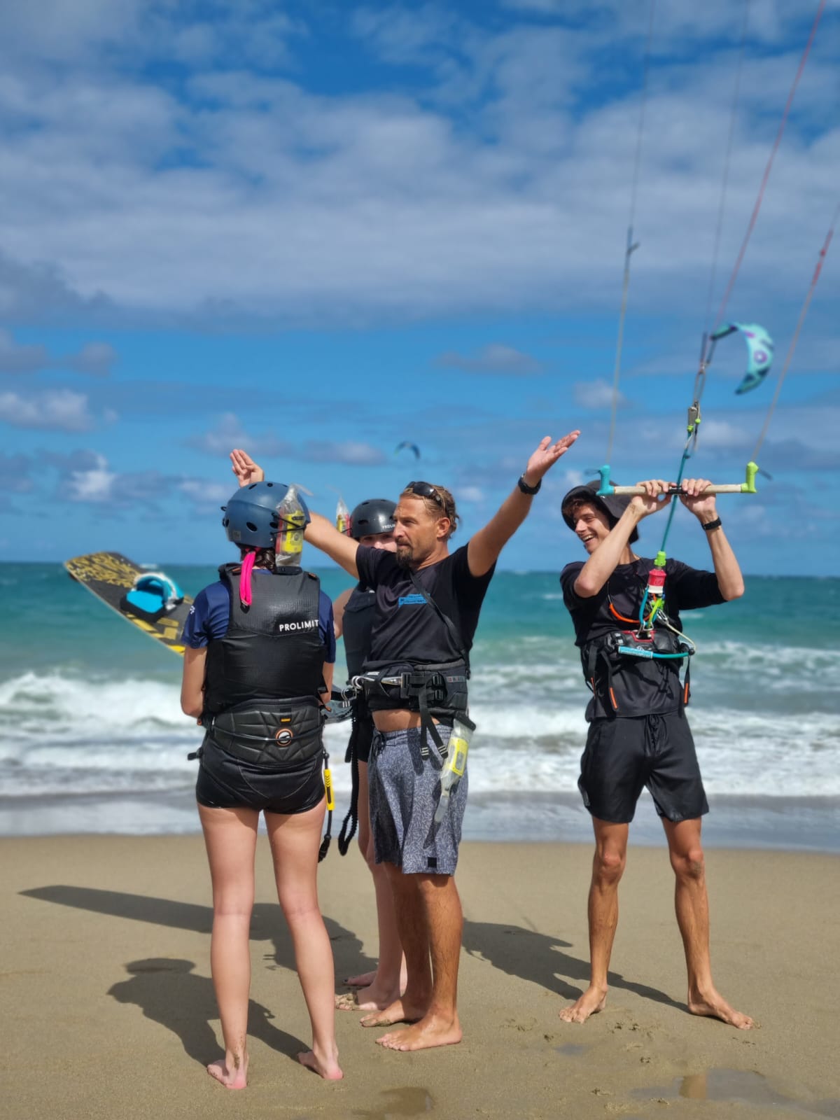 PRO KITE CABARETE - KITESURF - WING FOIL SCHOOL kitesurfing school in Cabarete — photo 2