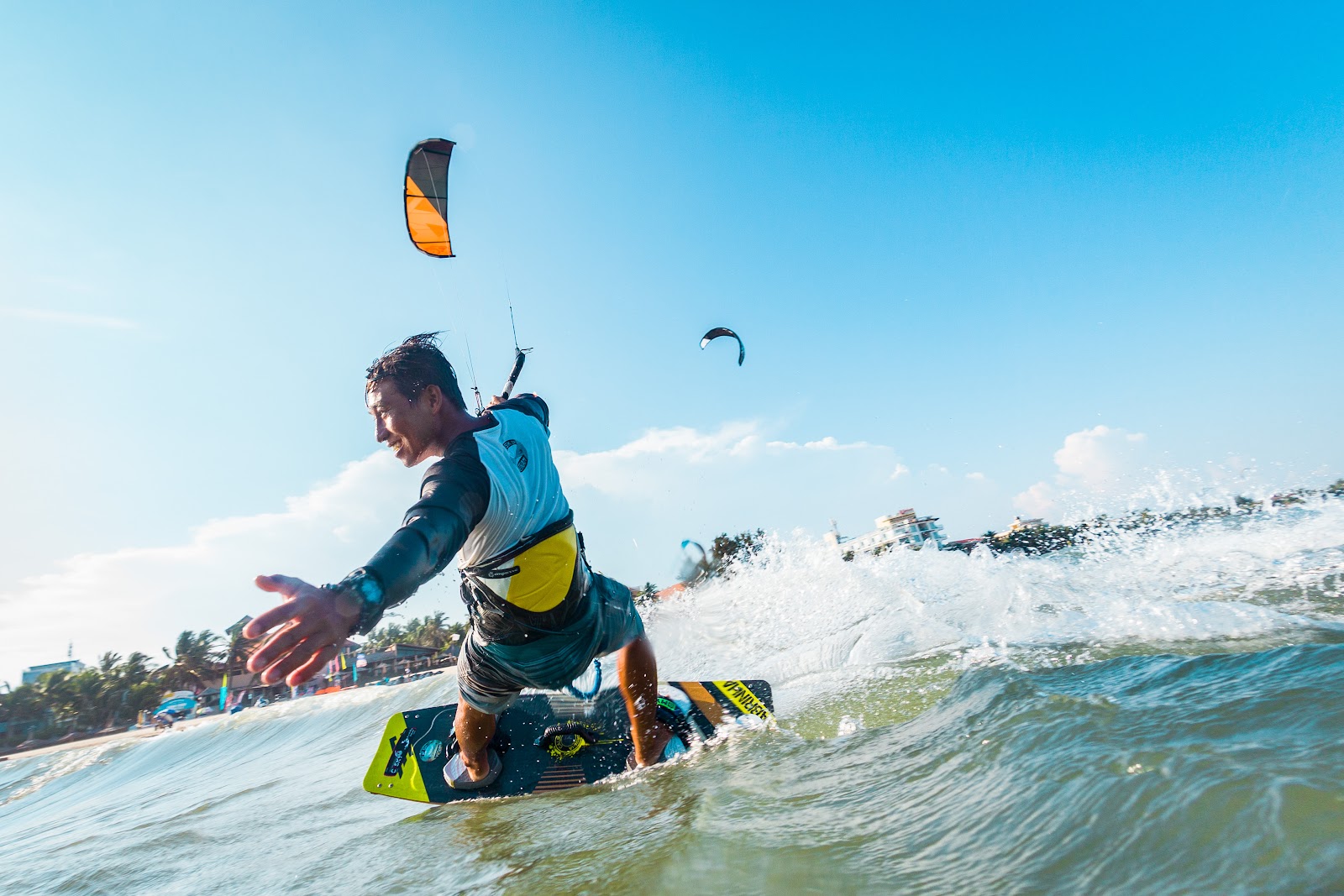 C2Sky KiteSurfing kitesurfing school in Mui Ne — photo 2