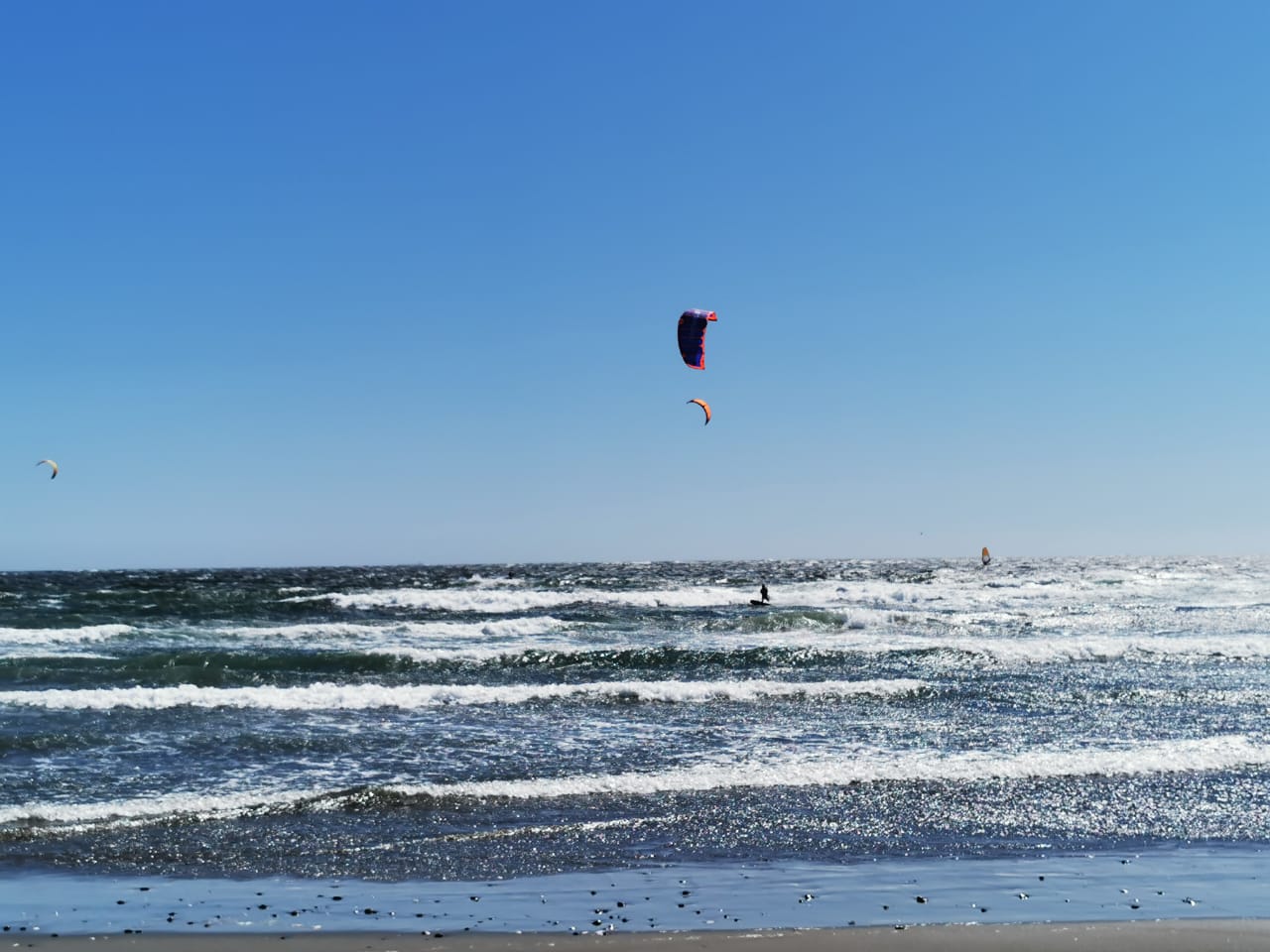 PROKITE / Kitesurf + Wingfoil + Windsurf en Chile kitesurfing school in Chile — photo 3