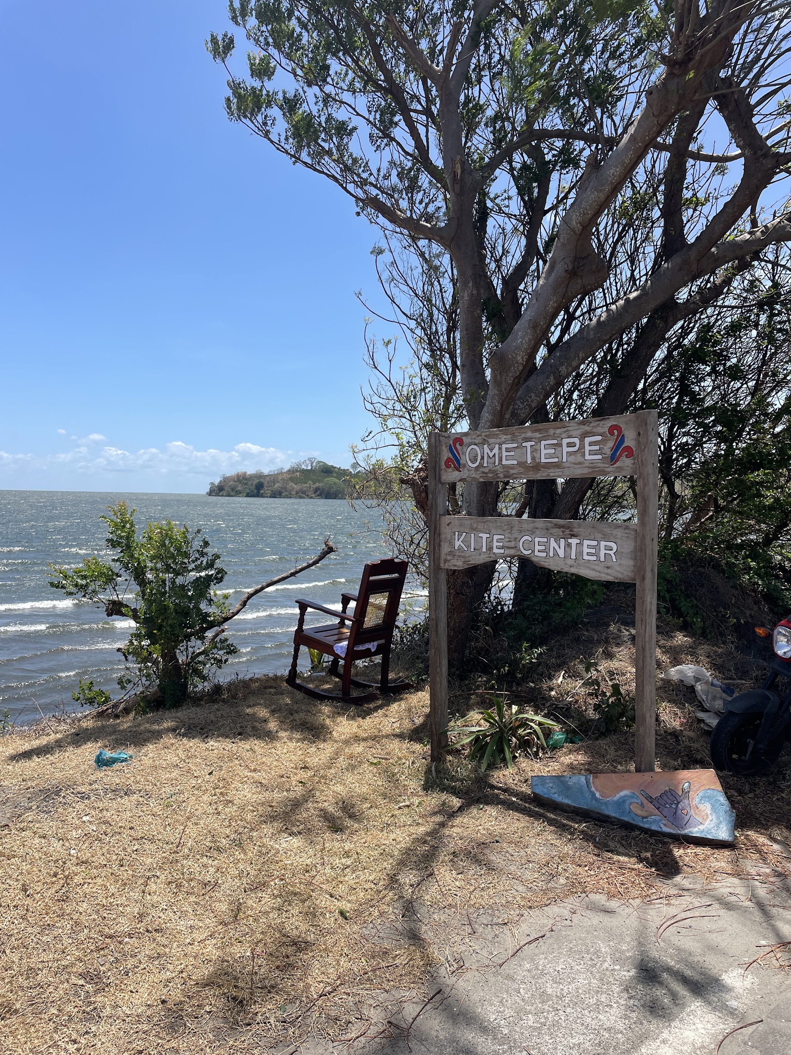 Ometepe Kitesurf Center kitesurfing school in Nicaragua — photo 2