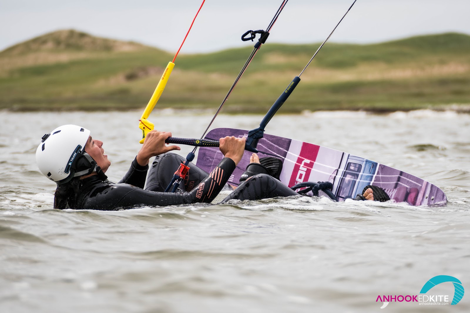 Anhookedkite - École de kitesurf kitesurfing school in canada east coast