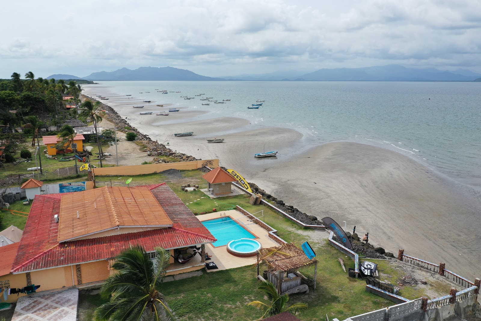 Panama Kite House kitesurfing school in panama