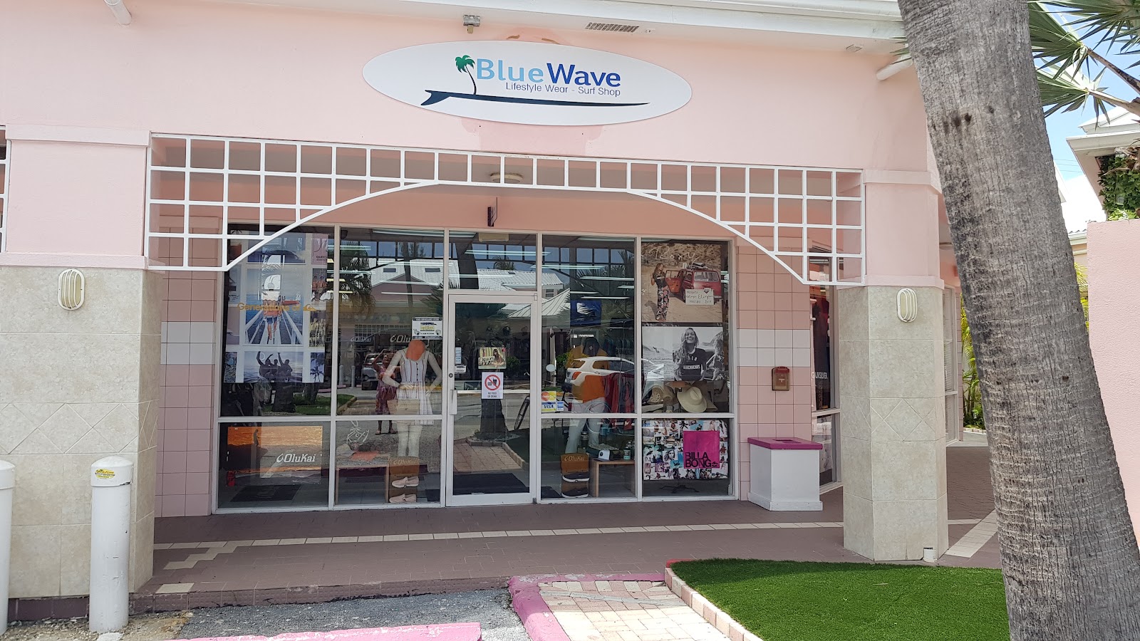Blue Wave Surf Shop kitesurfing shop in cayman islands