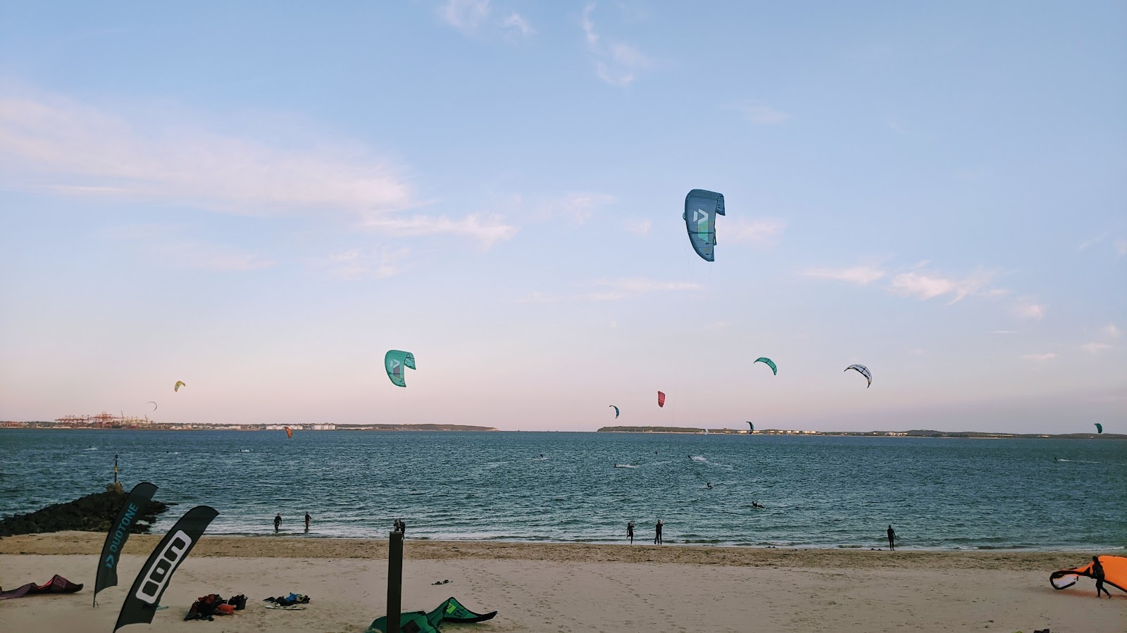KBL Sports - Kiteboarding Lessons (School) kitesurfing school in sydney