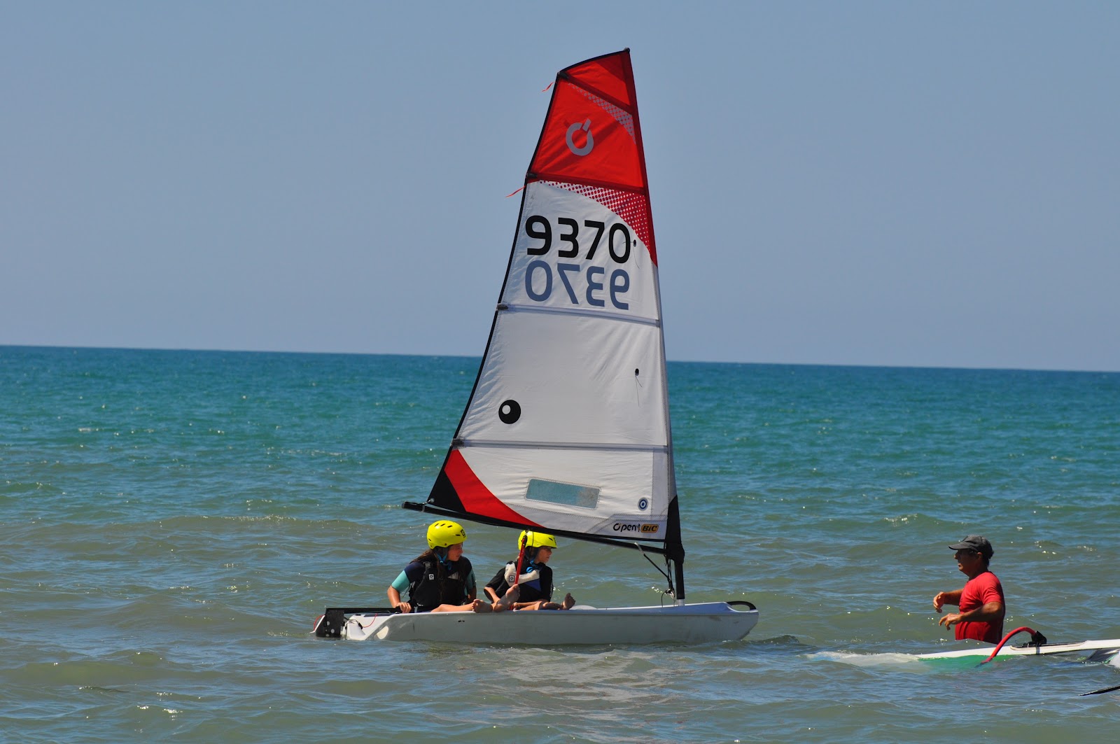 Positivekite Scuola kitesurf iko center, wing foil, surf, sup, windsurf kitesurfing school in Italy mainland — photo 2