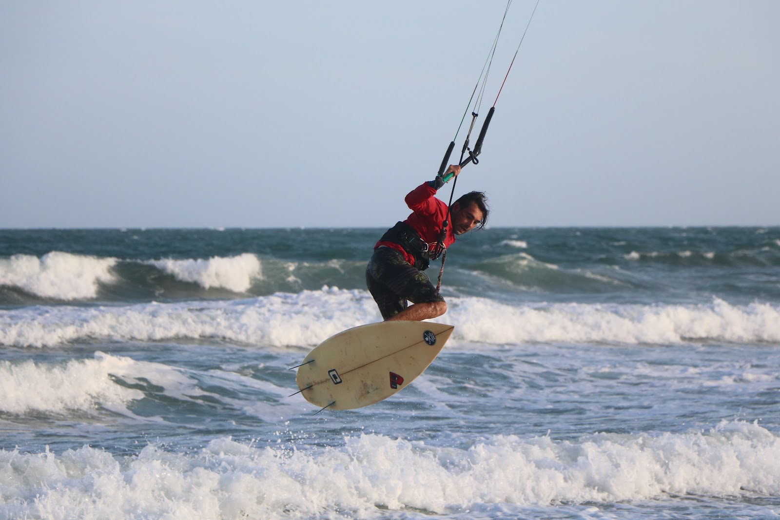 Source Kiteboarding kitesurfing school in Phan Thiet — photo 3