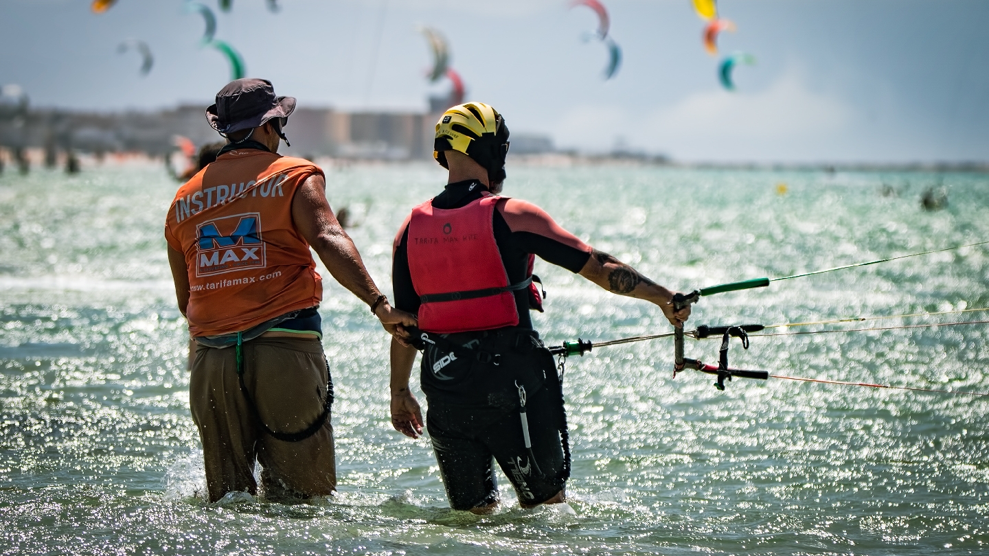 Tarifa Max Kitesurfing School since 98 kitesurfing school in tarifa