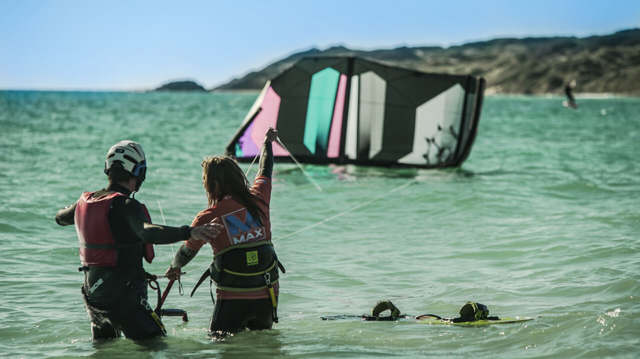 Tarifa Max Kitesurfing School since 98 kitesurfing school in Tarifa — photo 3