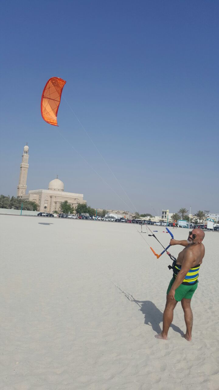 DUKITE -Kitesurf-paddle-wing foil destination store kitesurfing shop in Persian Gulf — photo 3