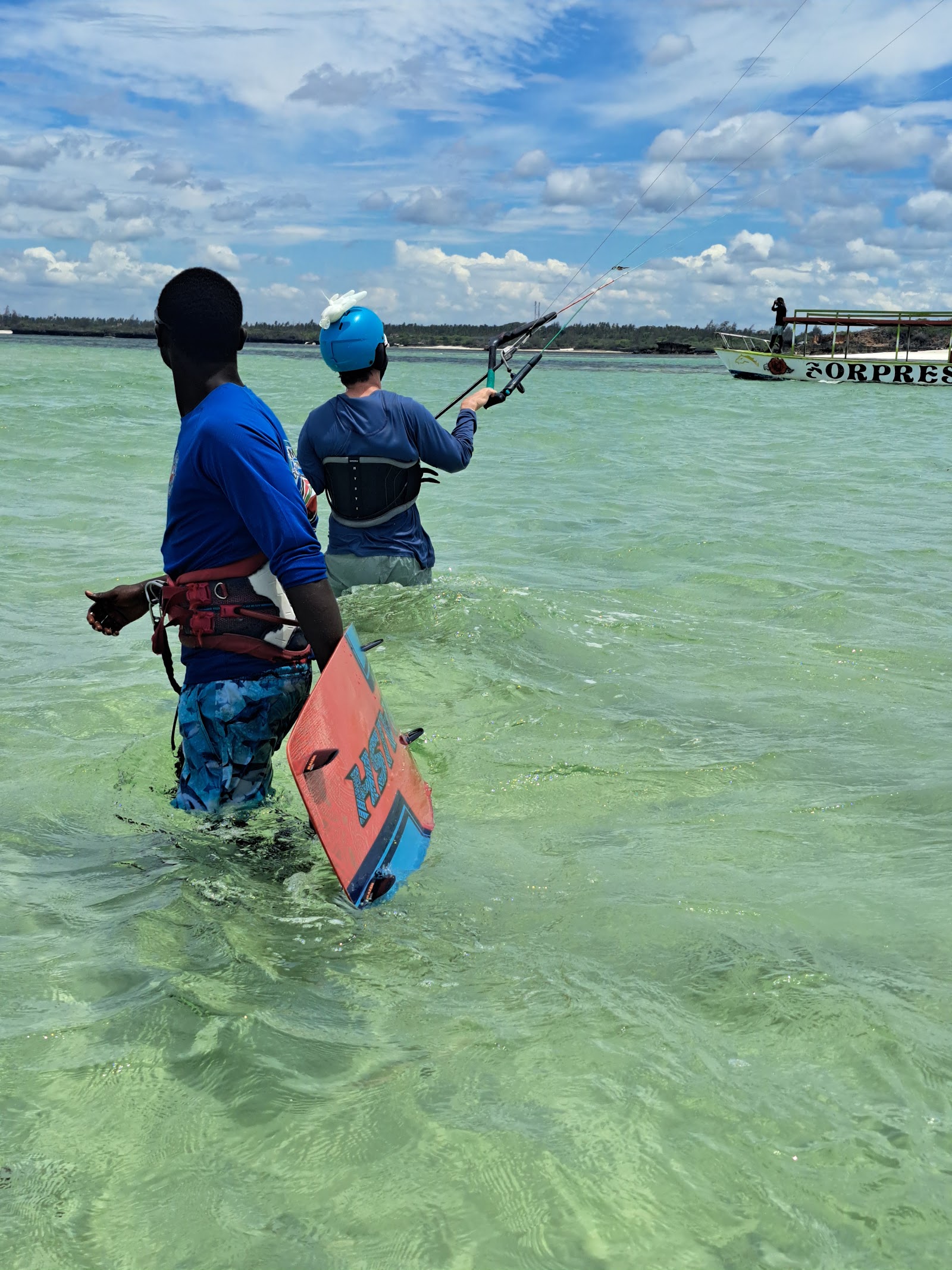 Watamu LOCAL kitesurfing school kitesurfing school in kenya