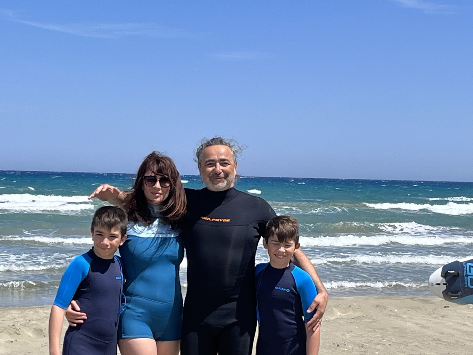 MAKWIND CYPRUS EXTREME SPORTS SURFSHOP AND SCHOOL - WINDSURFING LESSONS - SUP LESSONS kitesurfing school in Cyprus — photo 3