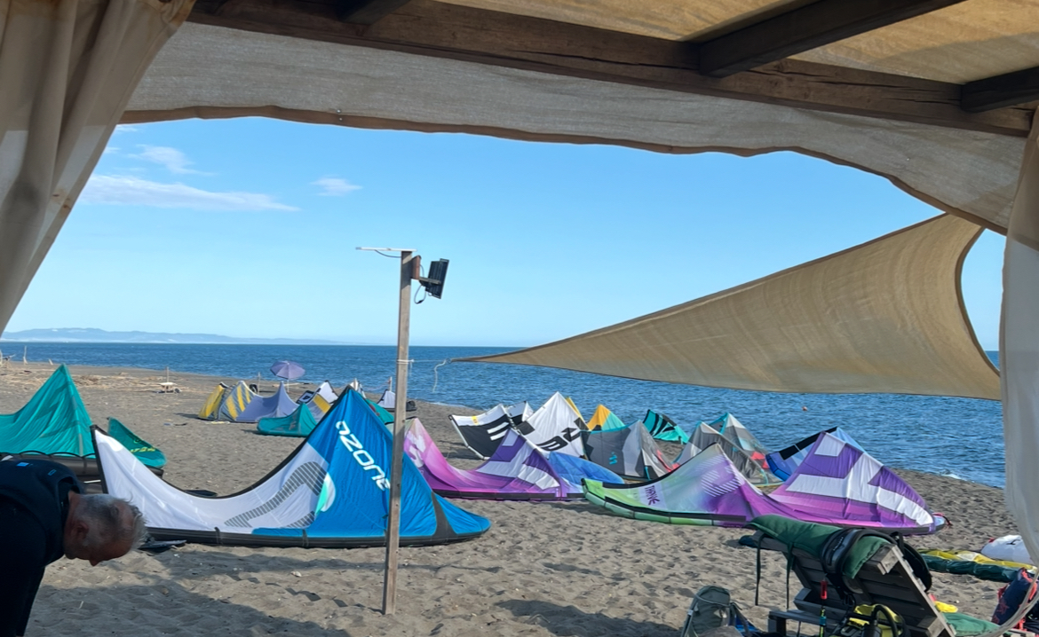 KITEWIND BAY scuola kite kitesurfing school in Italy mainland — photo 2
