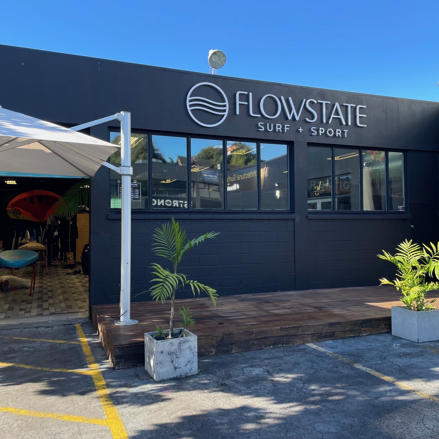 FlowState Surf + Sport (formerly SUPcentre) kitesurfing shop in new zealand