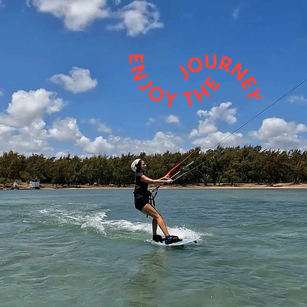 Kitesurf lessons and kiteboarding Mauritius (North) - Kiteaholic Bastard kitesurfing school in mascarene islands mauritius