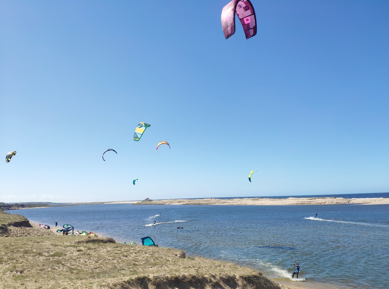 Laura - School Kite and Windsurfing kitesurfing school in Uruguay — photo 3