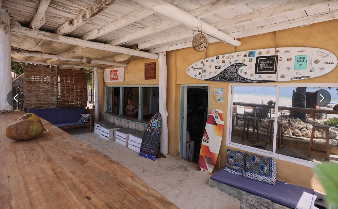 Aquaholics Kite & Surf Center kitesurfing school in tanzania zanzibar