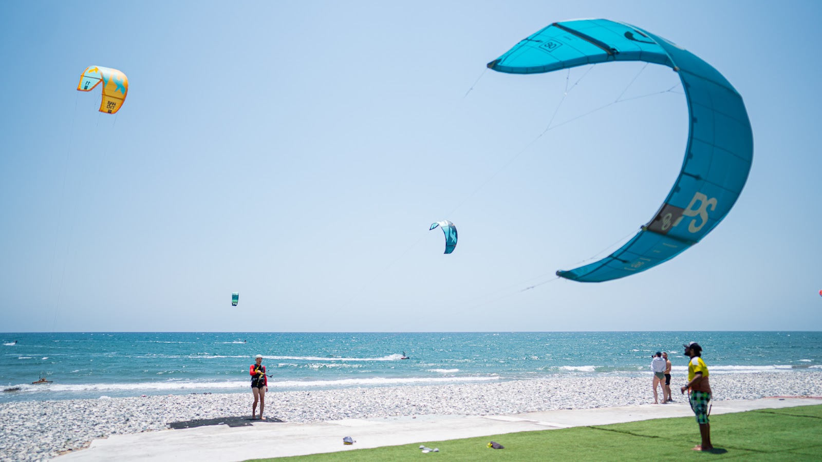 WindBandit Kiteshack kitesurfing school in Cyprus — photo 2
