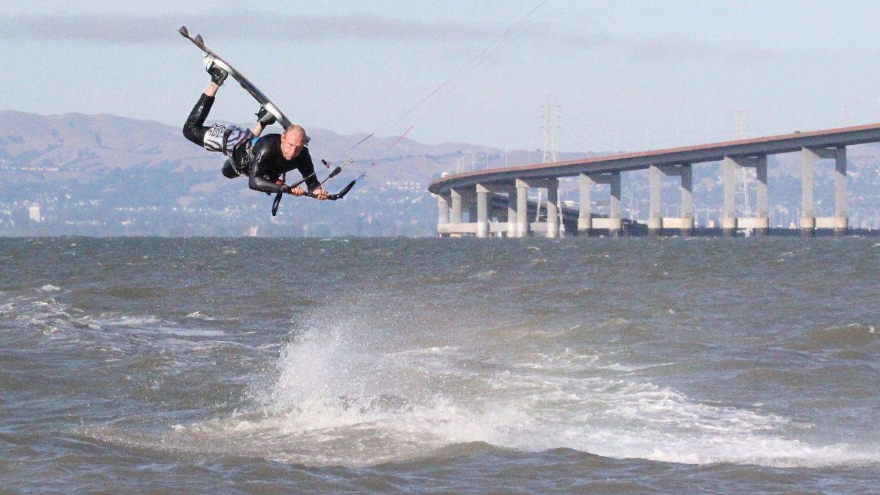 The Kite School kitesurfing school in usa west coast