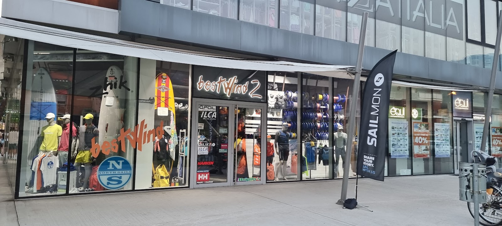 Best Wind 2 kitesurfing shop in lake garda