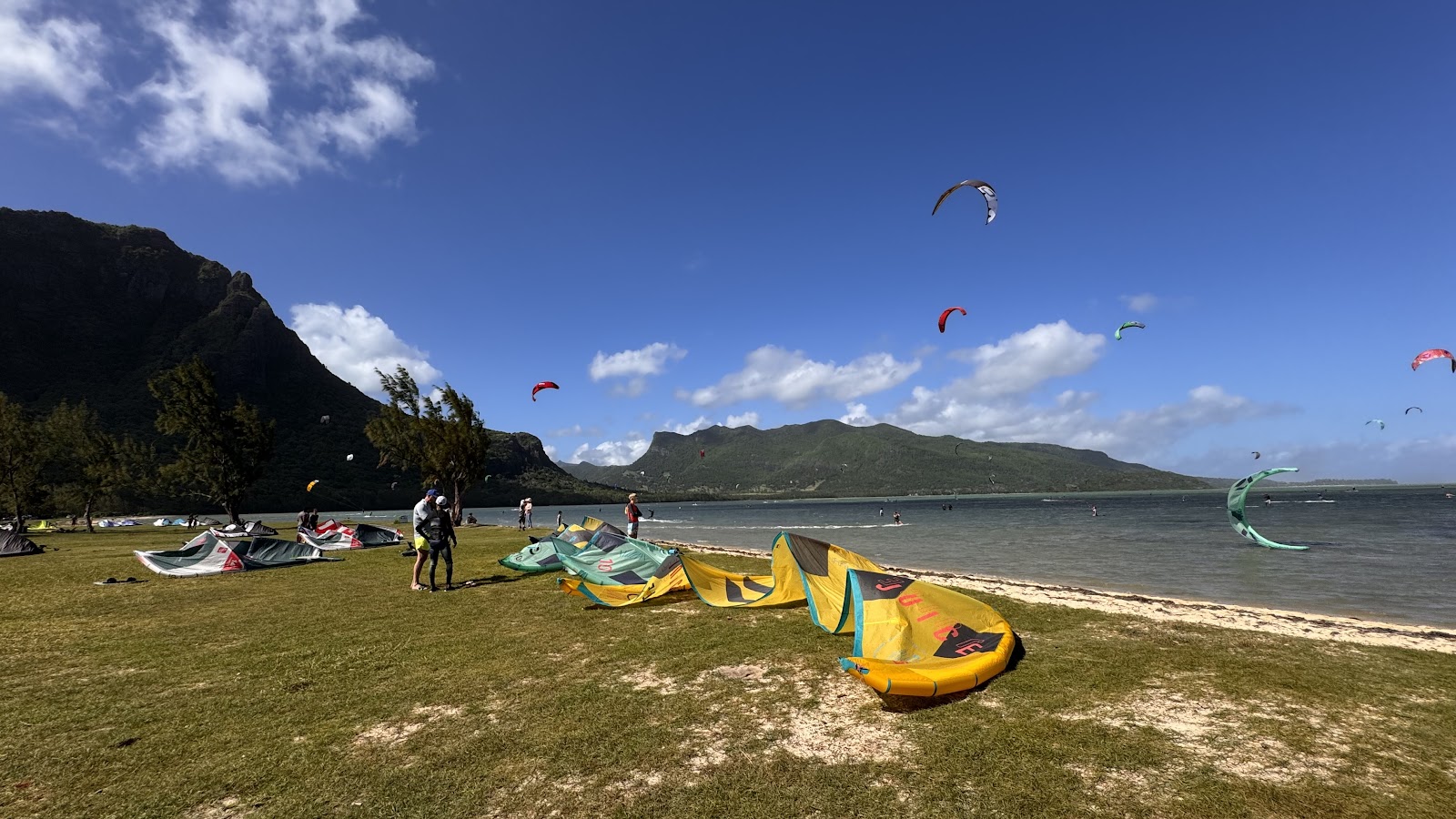 Le Morne Kite School kitesurfing school in mascarene islands mauritius