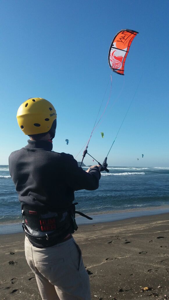 BluePoint.cl / Kitesurf / Wingfoil kitesurfing school in chile