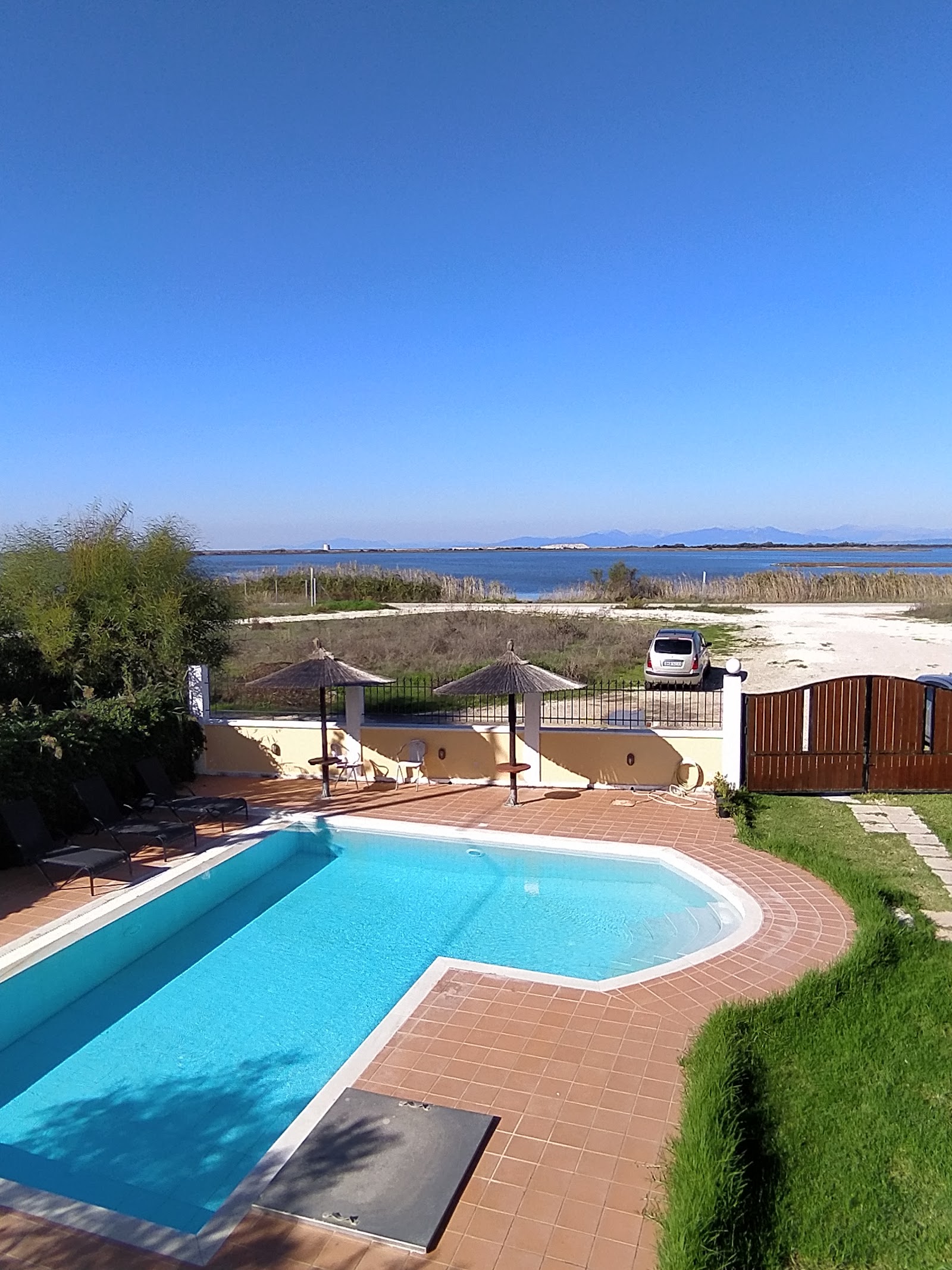Villa Altina - Lefkada Apartments - Kite Surf Lefkada - Wind Surf Lefkada kitesurfing school in Lefkada — photo 3